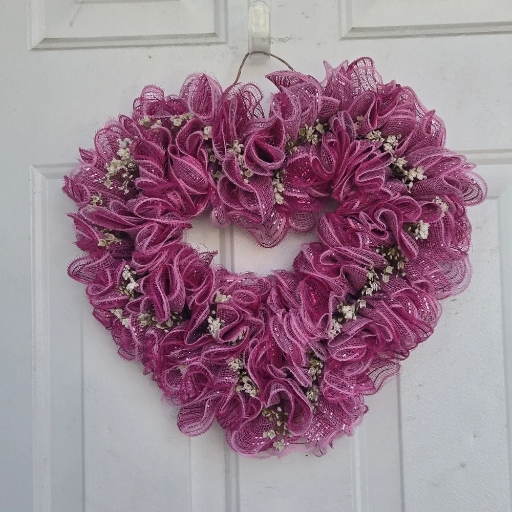 Handmade heart-shaped pink wreath, pink deco mesh Valentine's Day wreath